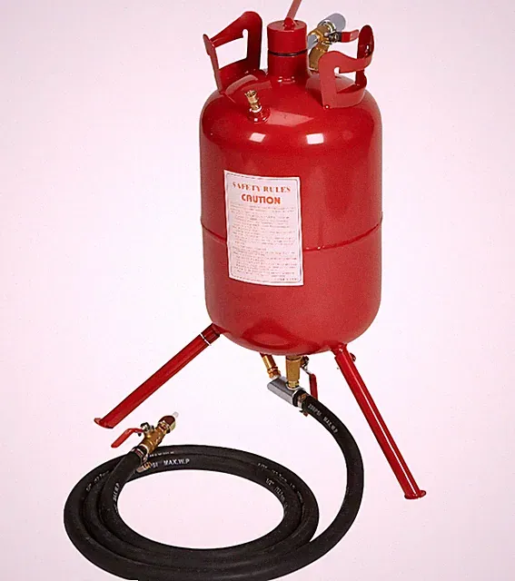 Central Pneumatic 20 Lb Sandblaster